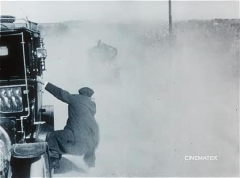 Bandits en automobile Épisode 1 La bande de l auto grise 1912