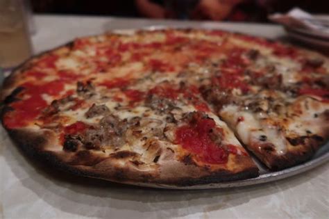 John’s Of Bleecker Street 1603 Photos And 2081 Reviews Pizza 278 Bleecker St New York Ny