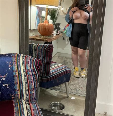 Vintage Store Flash Nudes Exhibitionistfun NUDE PICS ORG