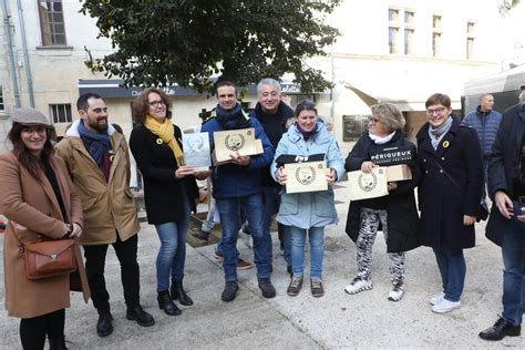 P Rigueux Des Producteurs Prim S Lors Du March Au Gras