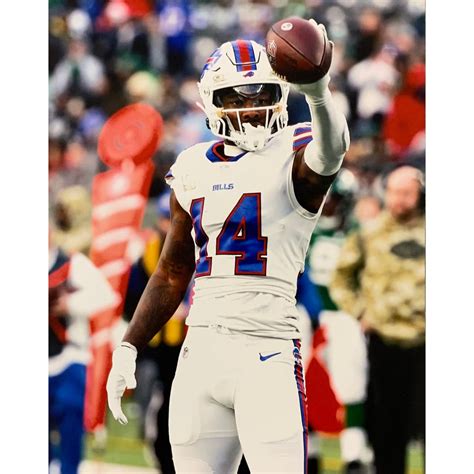 Stefon Diggs First Down Celebration in White Unsigned 8x10 Photo — TSE ...