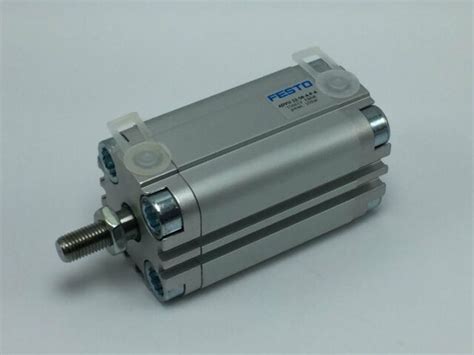 NEW FESTO ADVU 32 50 A P A COMPACT CYLINDER 32MM BORE 50MM STROKE PN