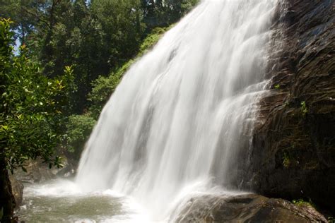 Chelavara Water Falls Madikeri Tickets, timings, offers Jun 2024 | ExploreBees