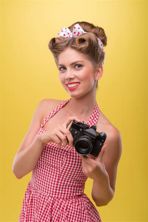 Belle Fille Sexy Avec Le Joli Port De Sourire Image Stock Image Du