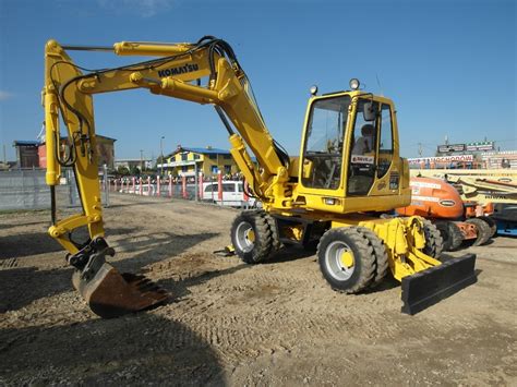 Koparka kołowa Komatsu PW 95