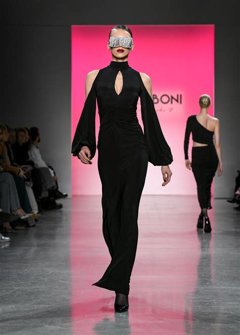 Chiara Boni La Petite Robe Rtw Fall 2023 Photos