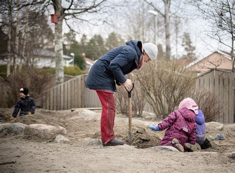 Samtaler Med De Yngste Barna I Barnehagen