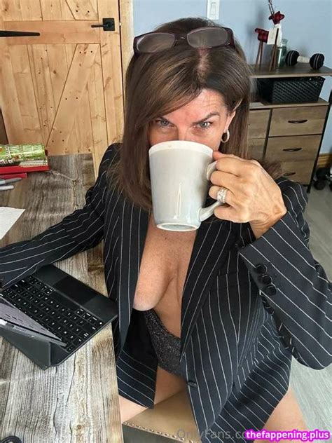 Mary Burke SexyMilfMary Themaryburke Themaryburke3 Nude OnlyFans
