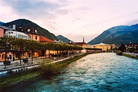 Ein Retreat In Der Natur Monumentale Berge Spiegelnde Seen Bewusst Genießen In Bad Ischl