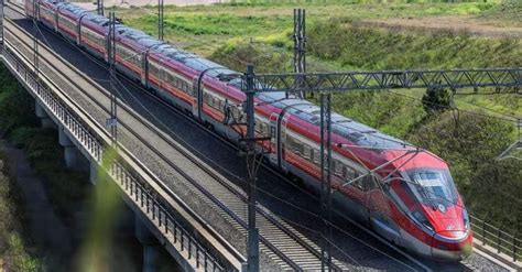 Stop Alta Velocit In Galleria Bologna Firenze Indagini Per Terrorismo