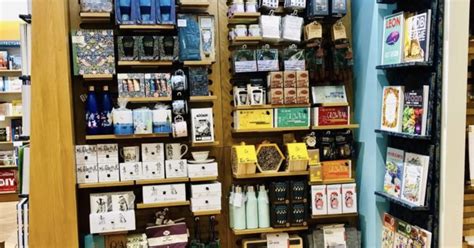 See Inside New Waterstones Glasgow Live
