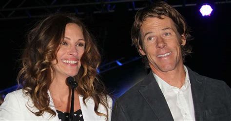 Julia Roberts Shares Rare Photo With Husband Danny Moder On Their 21st