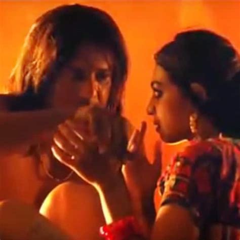 Radhika Aptes Nude Scene From Ajay Devgns Parched Is Going Viral On