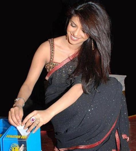 Hot Actress Priyanka Chopra Navel In Saree