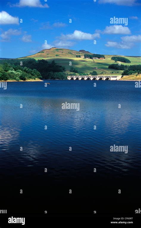 A view across Ladybower Reservoir. The construction of Ladybower Dam in ...