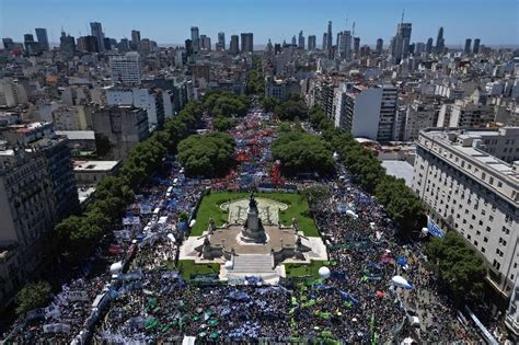 La Jornada Arranca El Primer Paro Contra Milei En Argentina