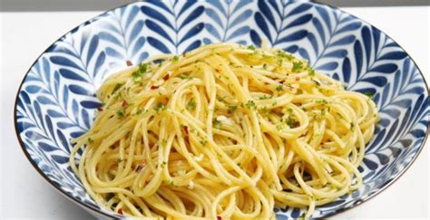 Fazer Macarrão Alho E Óleo - Saiba como fazer macarrão alho e óleo perfeito e ganhe tempo no jantar