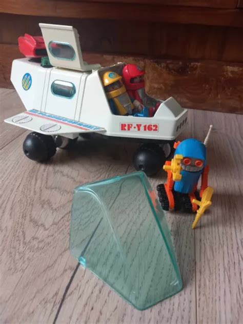 Navette Playmospace Spationautes Et Robot Playmobil Geobra