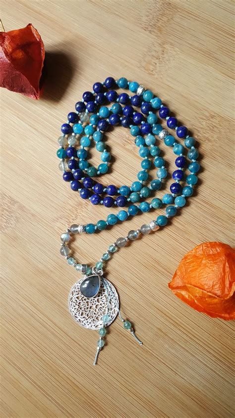 Eine Neue Kreation Mala Aus Lapislazuli Apatit Und Labradorite