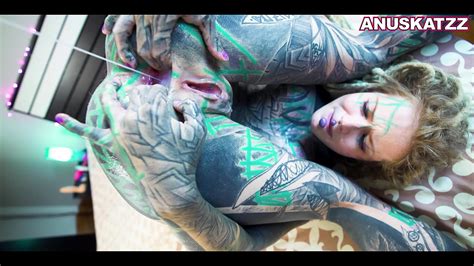 Tattoo Girl Anuskatzz Anal Cumplay Cum Fetish Gape Ass Gaping Skinny Inked Solo Play Goth Emo