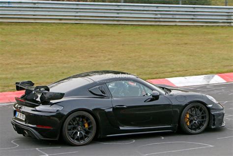 2022 Porsche 718 Cayman Gt4 Rs What We Know About The Mid Engine Track Slayer Autoevolution