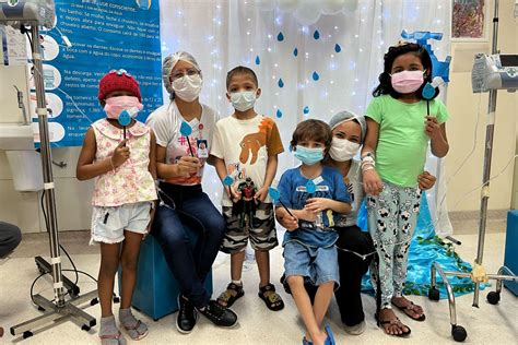 Pacientes Do Oncológico Infantil Participam De Ação Alusiva Ao Dia