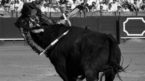 Del Toro Al Infinito Recordando A Montoliú Un Primero De Mayo Que