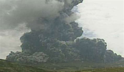 MASSIMA ALLERTA IN GIAPPONE SI È RISVEGLIATO IL VULCANO ASO In Terris