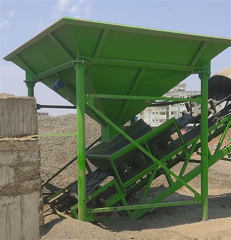 Mild Steel Hopper Bin For Stone Storing Weight Capacity Kg At Rs