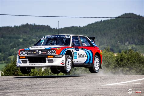 Les Lancia Delta Evo e RX de Sébastien Loeb dévorées par les flammes