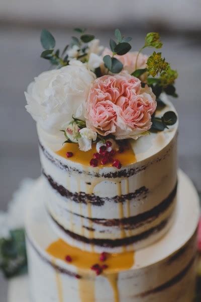 Semi Naked Cake Hochzeitstorten Stuttgart Zuckergl Ck