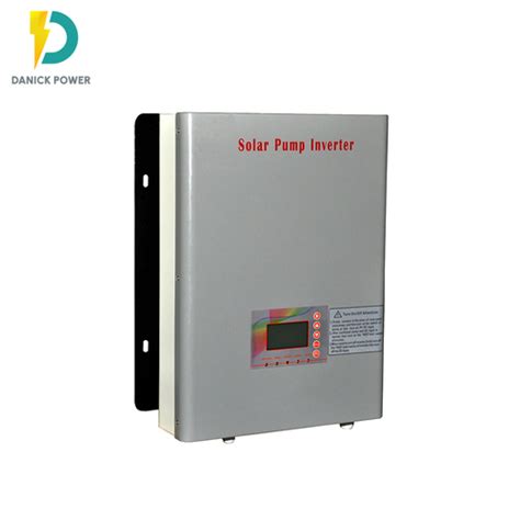 Grey 7 5kw Solar Water Pump Inverter For Single Phase Ac 220 240v