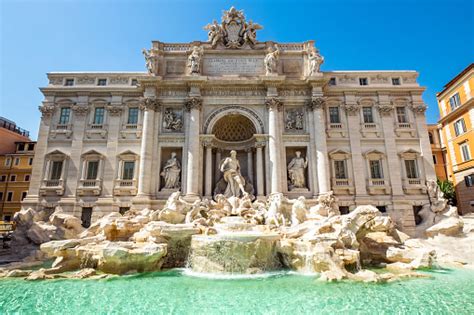 Fountain Di Trevi In Rome Italy Stock Photo - Download Image Now