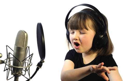 Teaching Your Kids To Sing In Tune Singing Lessons Kids Singing