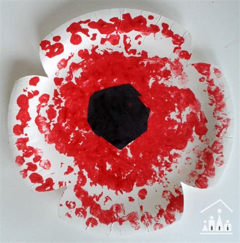 Paper Plate Poppy Crafts for Remembrance Sunday - Crafty Kids at Home