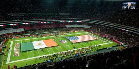 Lleno En El Estadio Azteca En Partido De La Nfl Asisten 78 Mil 427 Aficionados