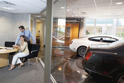 Why Lease a Car: Reasons It's Better than Buying - 20's Finances