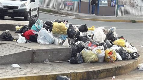 Anc N Vecinos Denuncian Acumulaci N De Basura En Las Calles Rpp Noticias