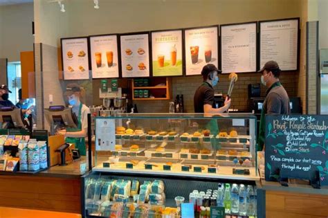 17 Best Starbucks Breakfast Menu Items Ranked
