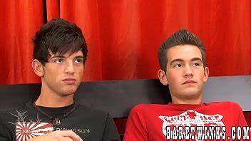 Jugoso Twink Pasivo Relleno Con Una Gran Polla Desnuda XVIDEOS