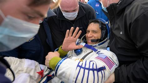 El Astronauta Frank Rubio Vuelve A La Tierra Con Un R Cord Para La Nasa