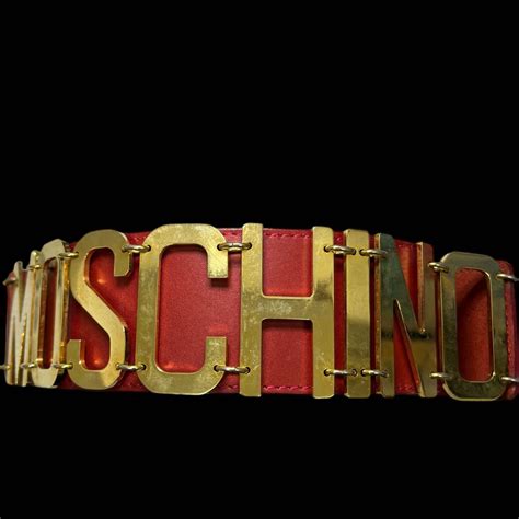 Moschino モスキーノ Logo Belt ロゴ入りレザーベルト メルカリ