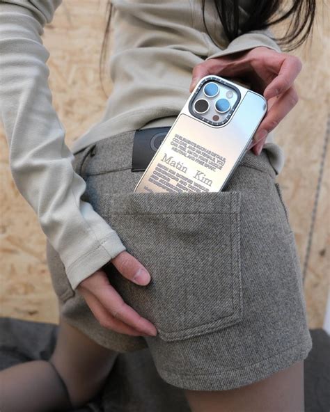 Local brand tạo ra chiếc ví của những hot girl có gì khiến giới trẻ xứ Hàn mãi đắm đuối