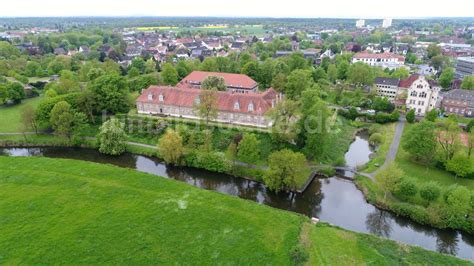 Luftbild Neustadt Am R Benberge Schloss Landestrost In Neustadt Am