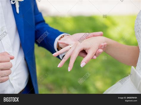 Bride Groom Wedding Image And Photo Free Trial Bigstock