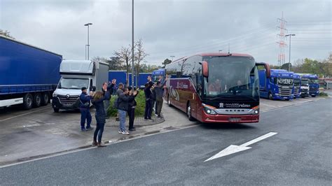 Lkw Streik An Der A5 Beendet Fahrer Packen Sachen Und Reisen Ab