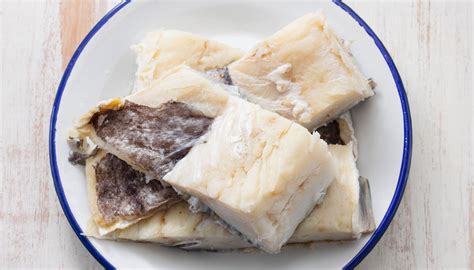 Como Dessalgar Bacalhau Passo A Passo Para Deixar O Peixe Perfeito