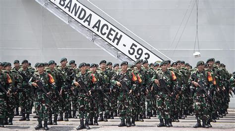 Suasana Haru Pemberangkatan Satgas Pamtas RI Papua Nugini Tempo Co