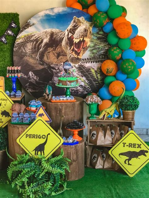 Decoração Jurassic World Em 2022 Decoração De Festa De Dinossauros