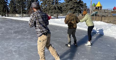 Memorial Park ice skating rink opens Christmas Eve